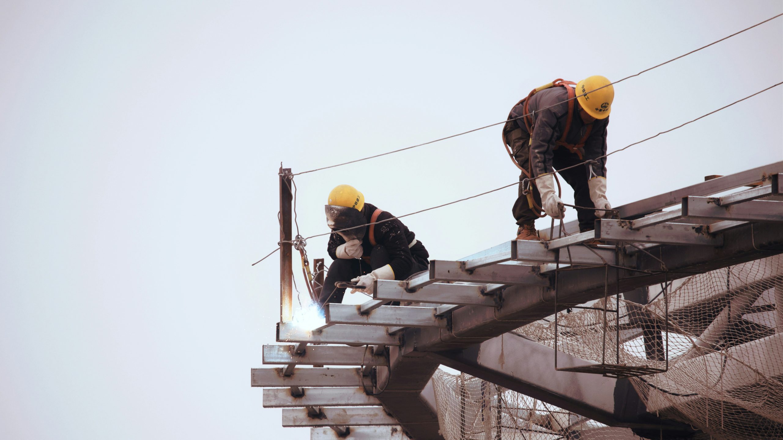 Read more about the article New Protection for Employees: Employers are Prohibited from Withholding Employees Personal Documents.